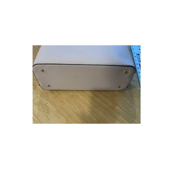 Andrew Marc New York Designer Handbag Free Shipping - Picture 5 of 9